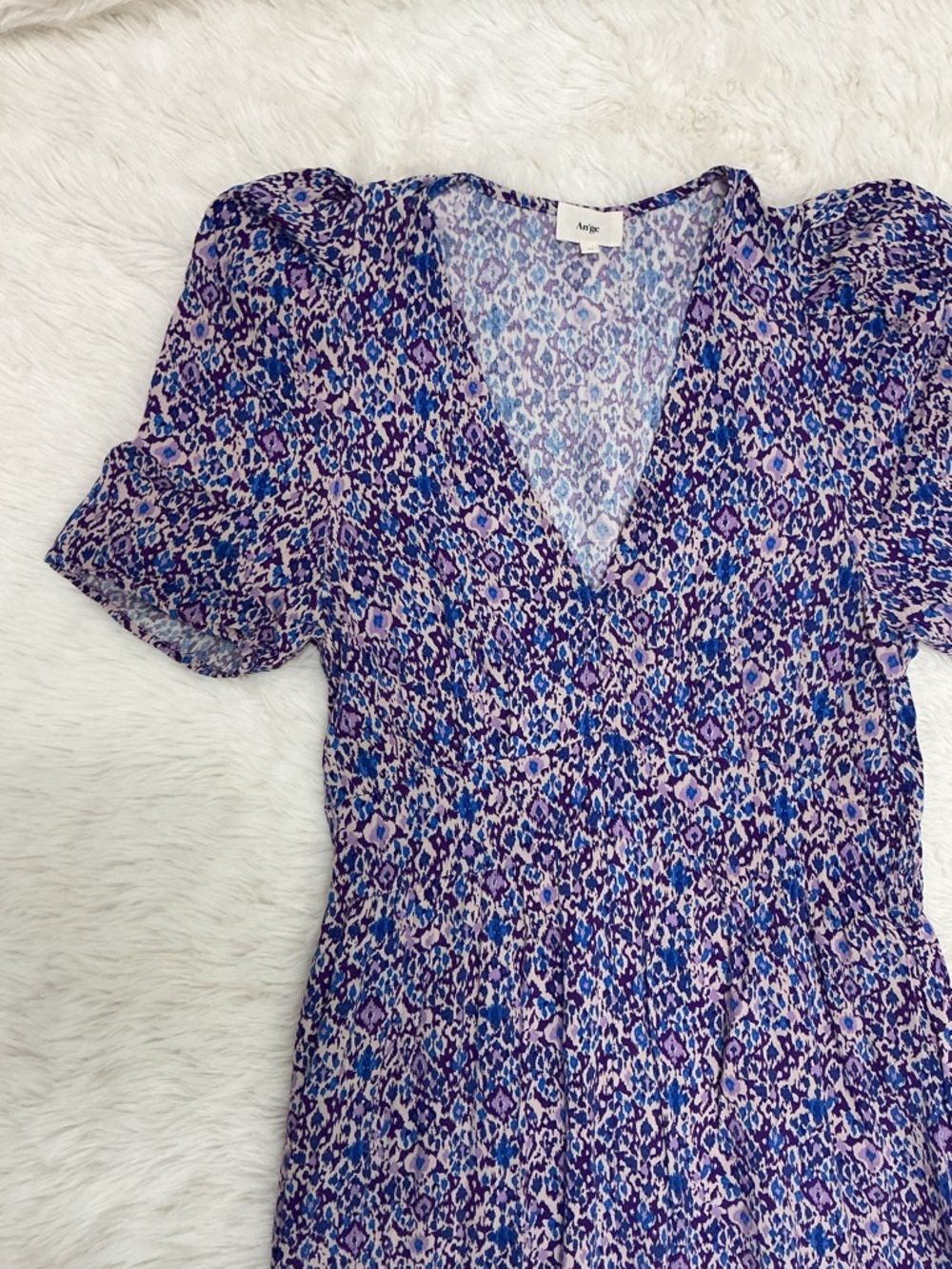 An’ge - Floral V-Neck Maxi Dress in Purple - Picture 3 of 10